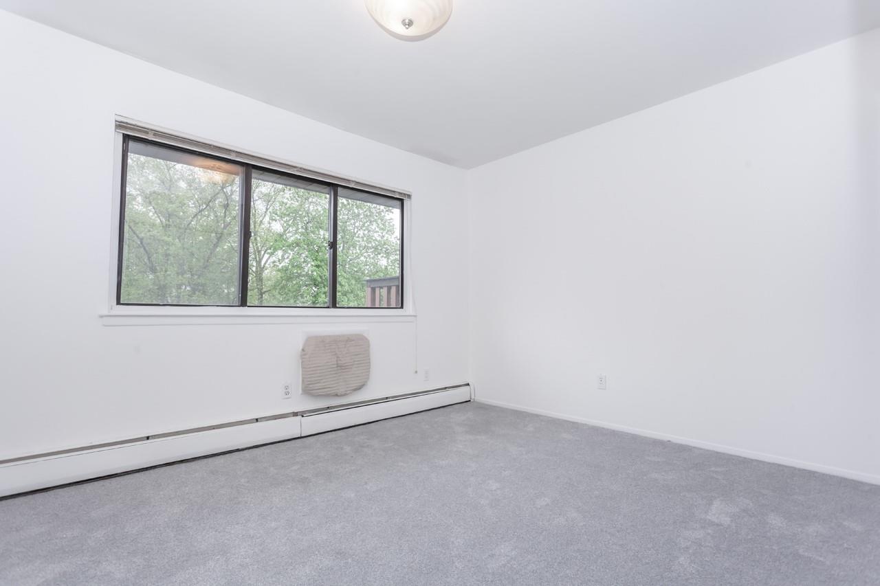 250 Coachlight Square #BUILDING 6 UNIT 250, Montrose, New York image 13