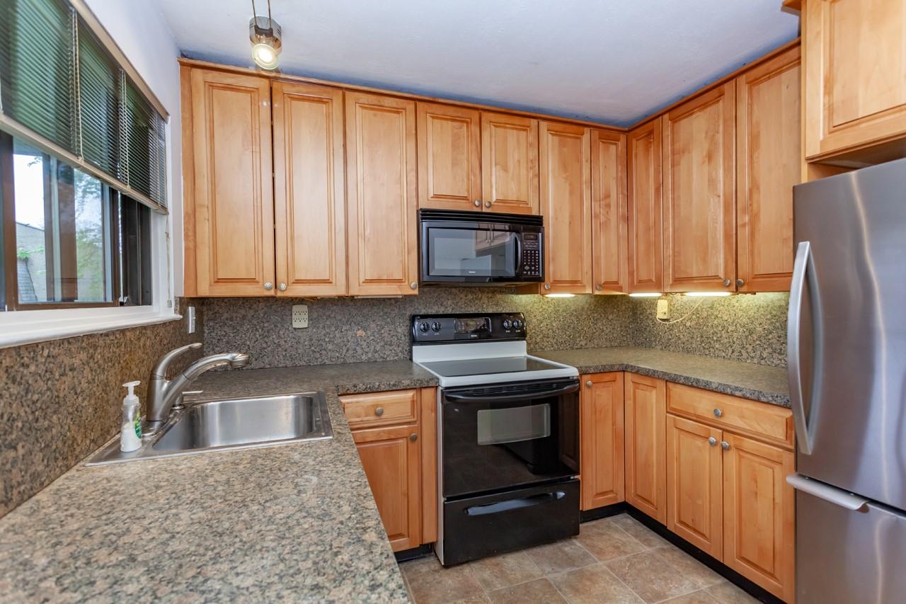 250 Coachlight Square #BUILDING 6 UNIT 250, Montrose, New York image 10