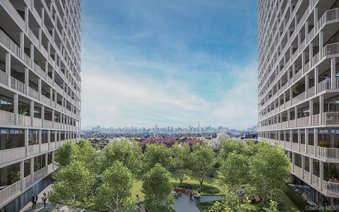 Homes For Sale - 131-02B 40th Road #9O<br/> Flushing, NY 11354