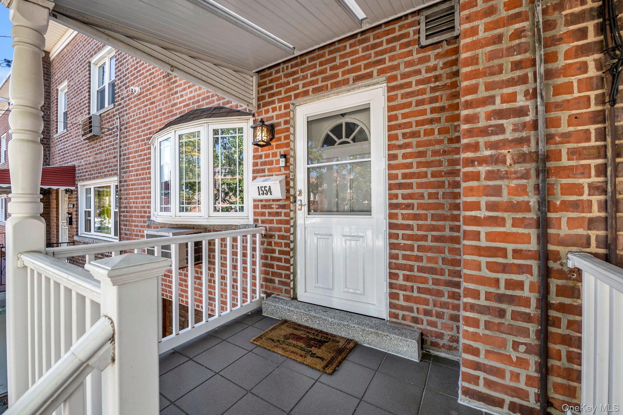 1554 McDonald Street