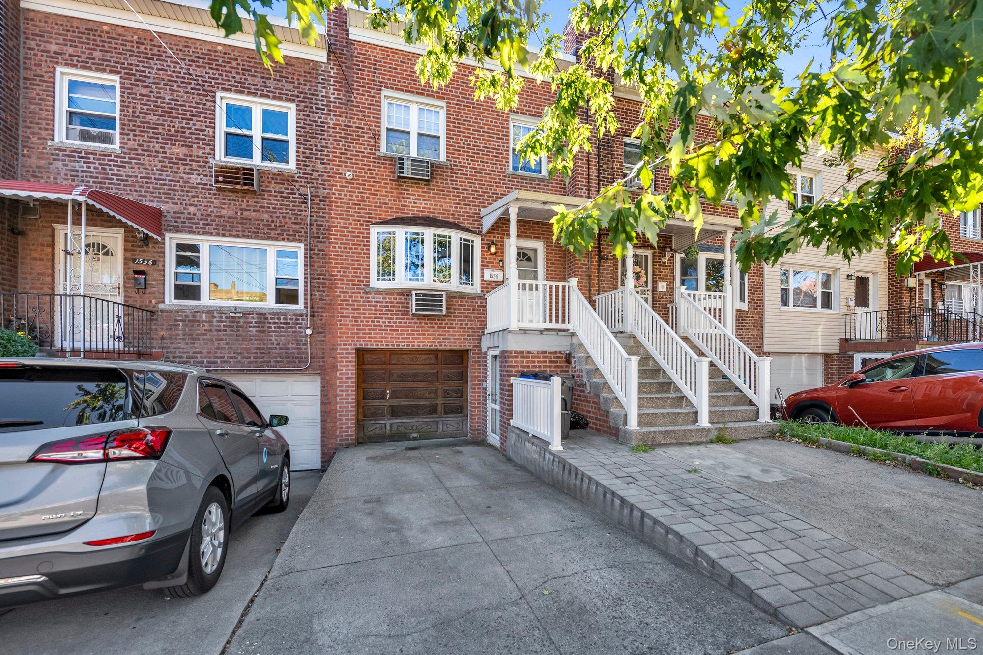 1554 McDonald Street