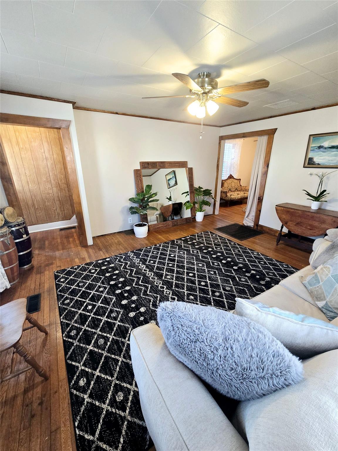 153 Jersey Avenue, Port Jervis, New York image 4