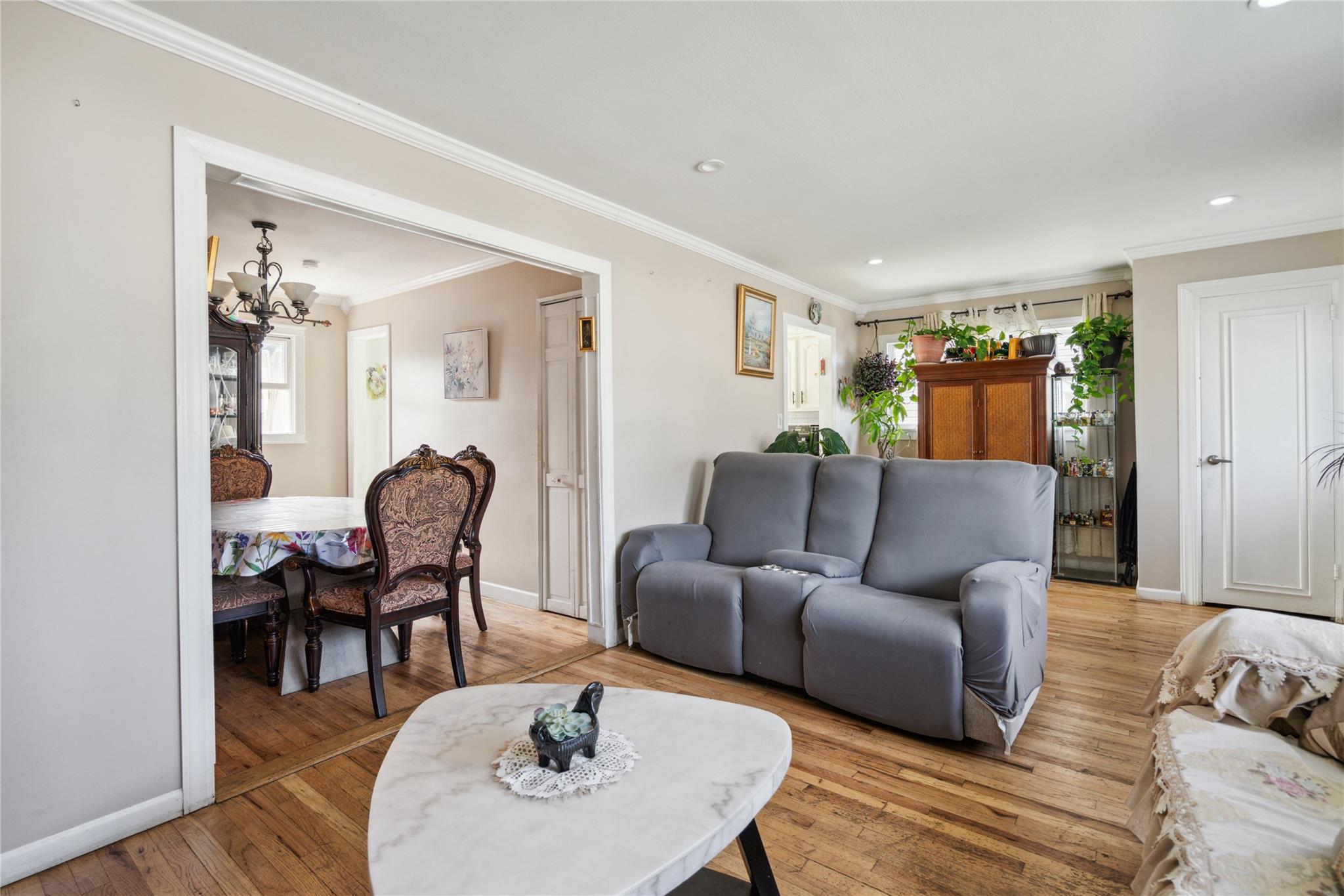 117 Ocean Avenue, Massapequa Park, New York image 9