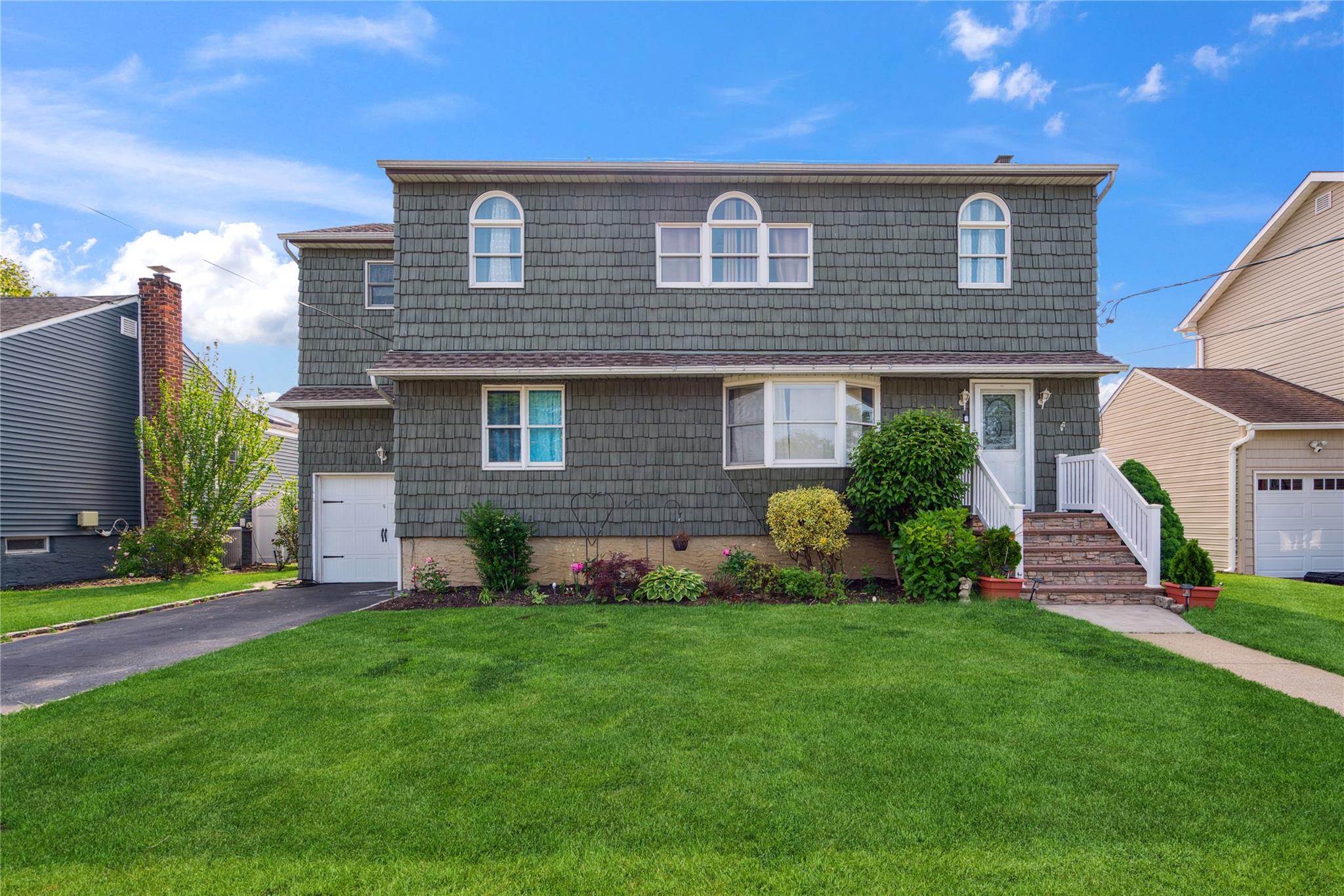 117 Ocean Avenue, Massapequa Park, New York image 1