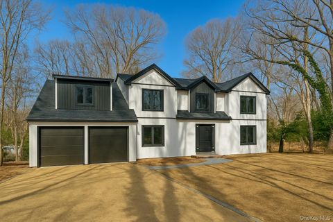 Photo of 26 Brewster Hill Road, East Setauket, NY 11733 (MLS # 920661)