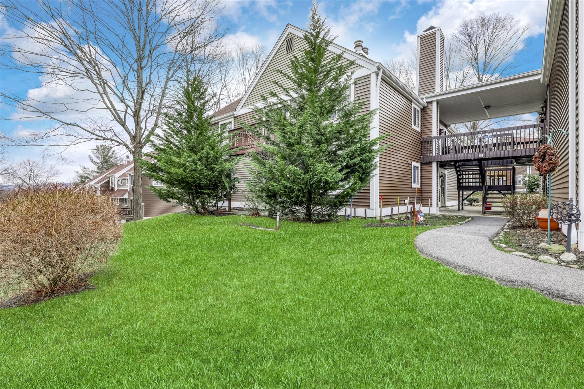 8 Heritage Drive #B, Harriman, New York image 2