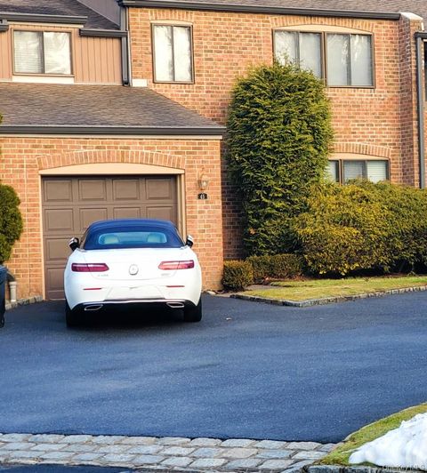 45 Windsor Gate Dr Unit 45, North Hills, NY 11040 - MLS#: 949314