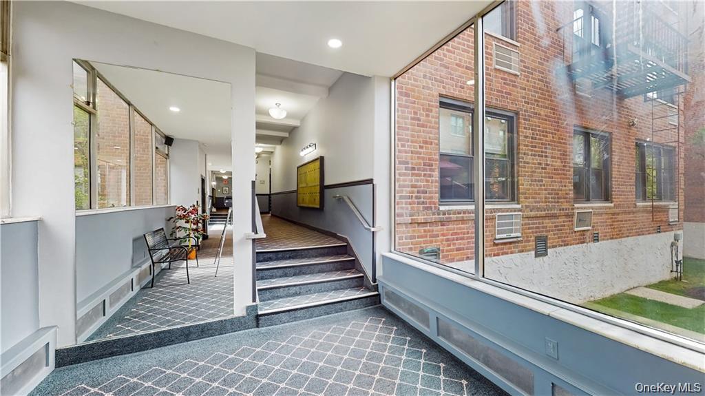 1015 Old Post Road 1G