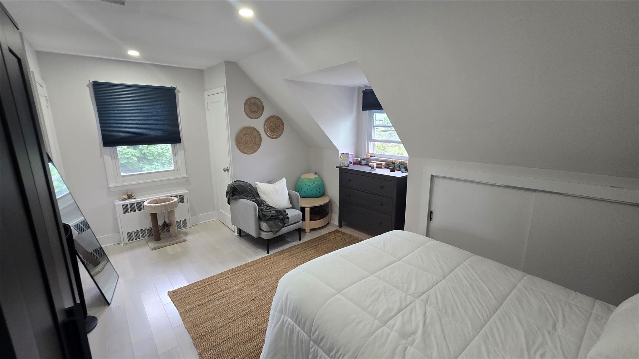East Rockaway, New York 11518, United States, 1 Bedroom Bedrooms, ,1 BathroomBathrooms,Residential,Active,149151
