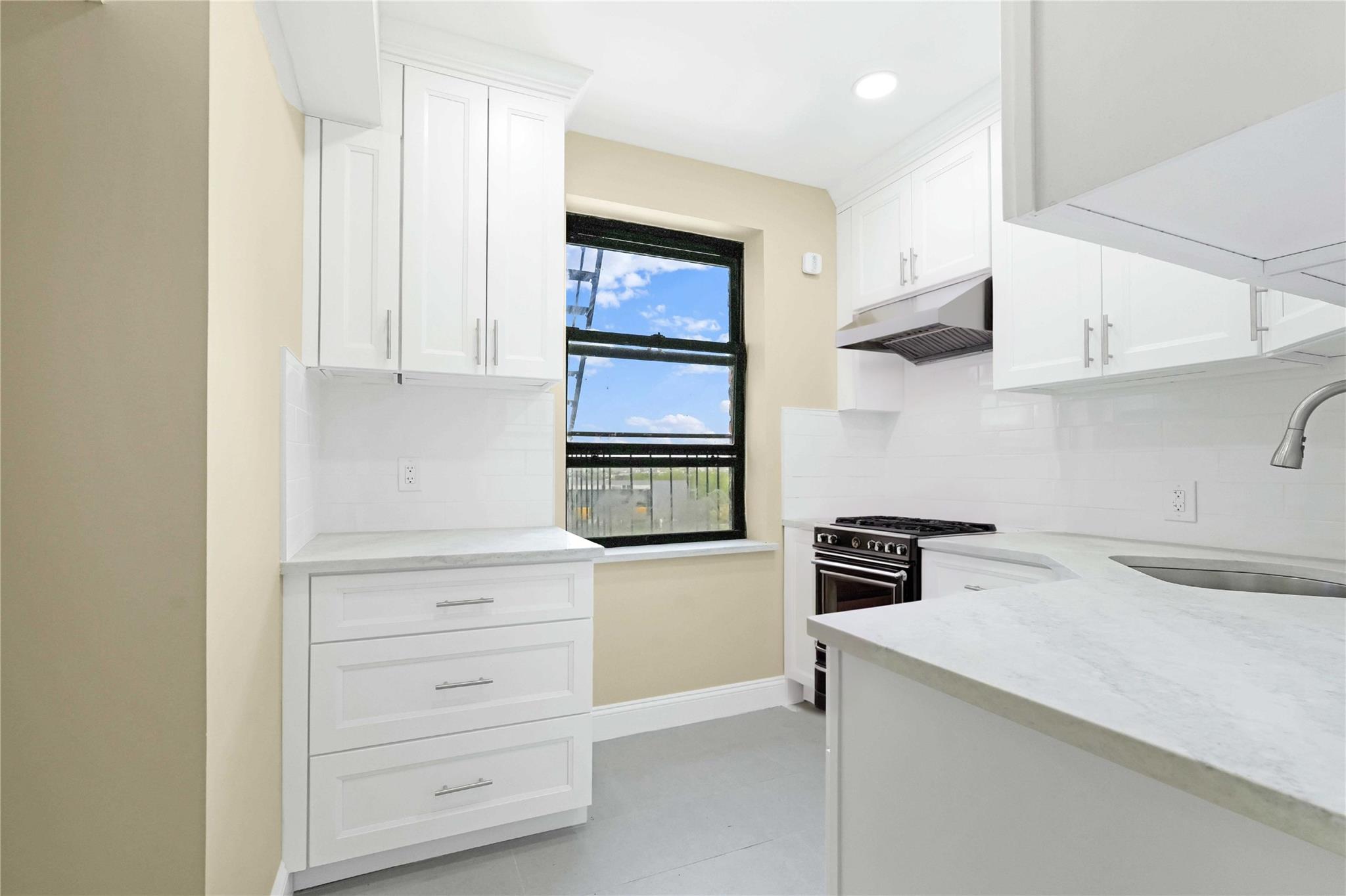 25-40 Union Street #6B, Flushing, New York image 16