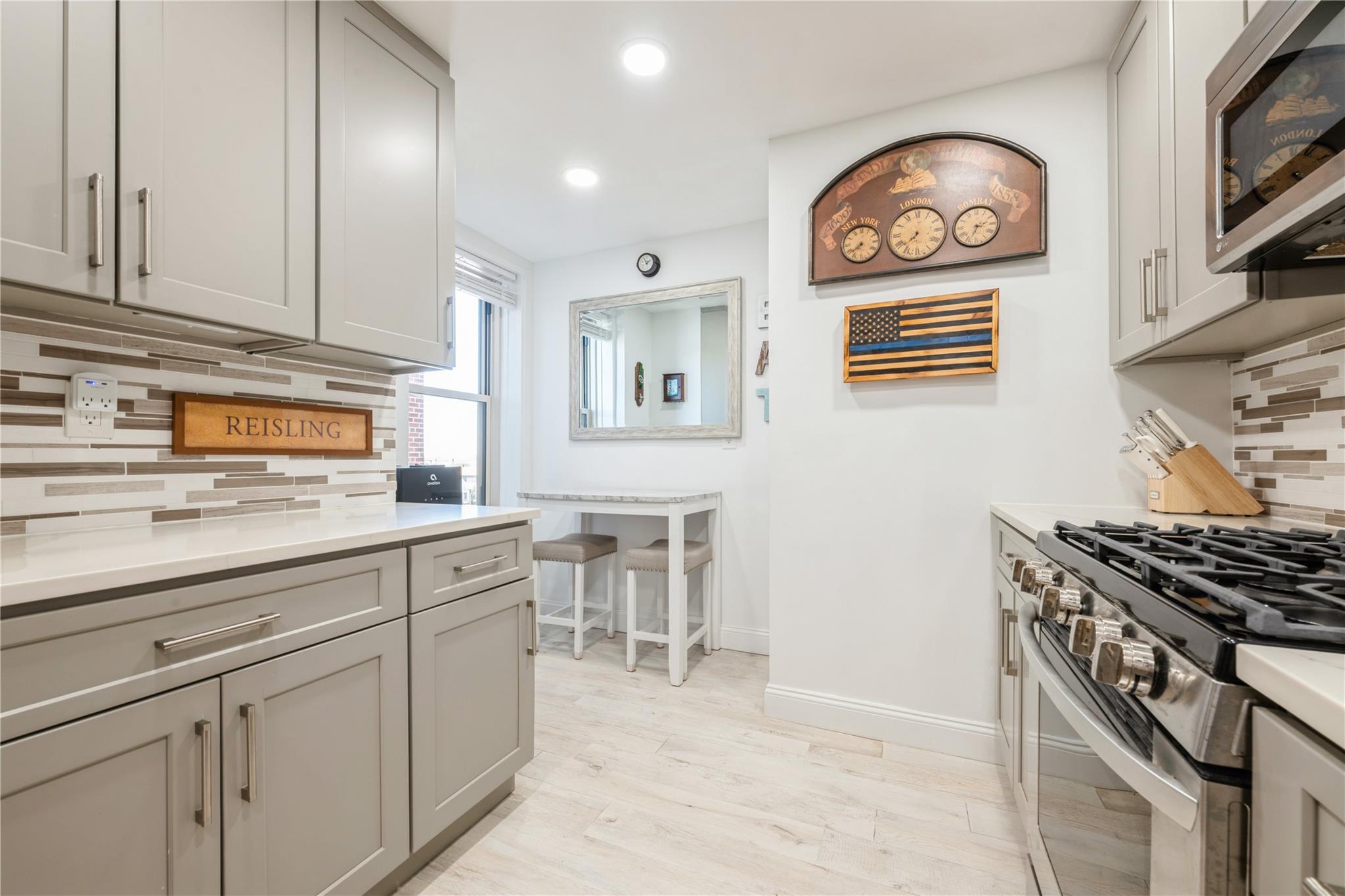 410 E Broadway #4G, Long Beach, New York image 2