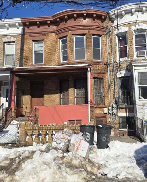 Multifamily For Sale - 61 Glen Street<br/> Brooklyn, NY 11208