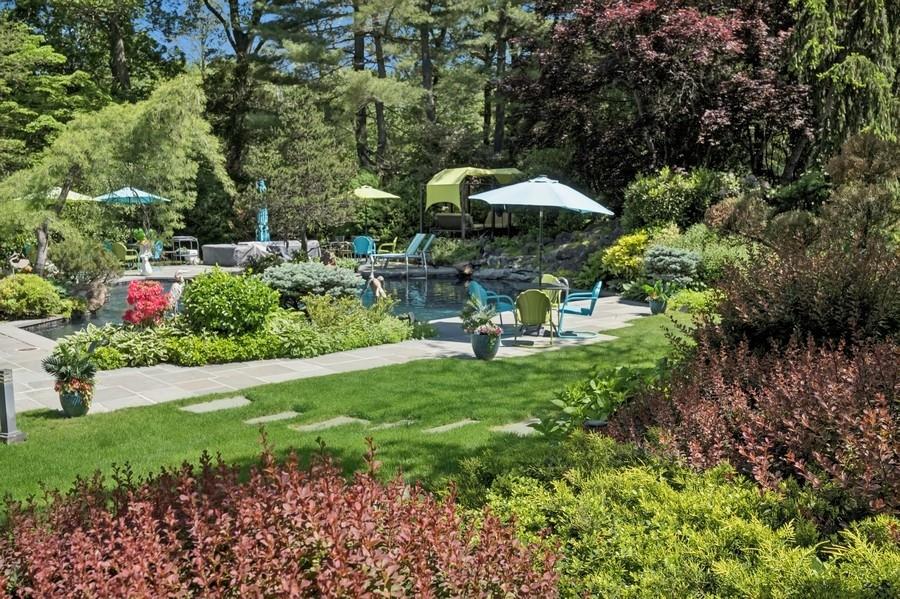 1 Colt Place, Old Westbury, New York image 41