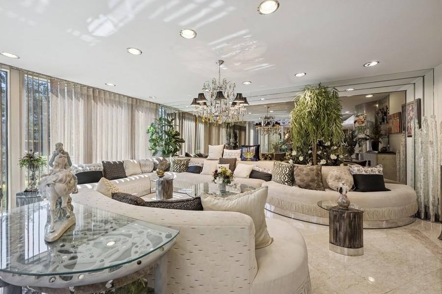 1 Colt Place, Old Westbury, New York image 7