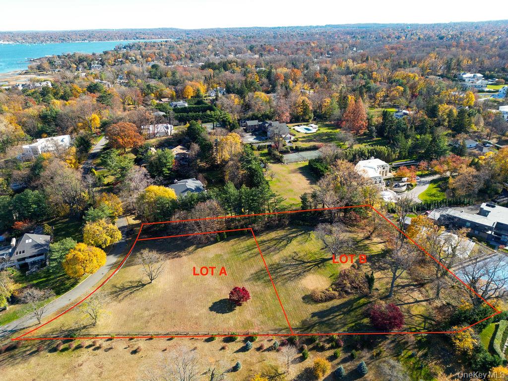 16-B Hamptworth Drive