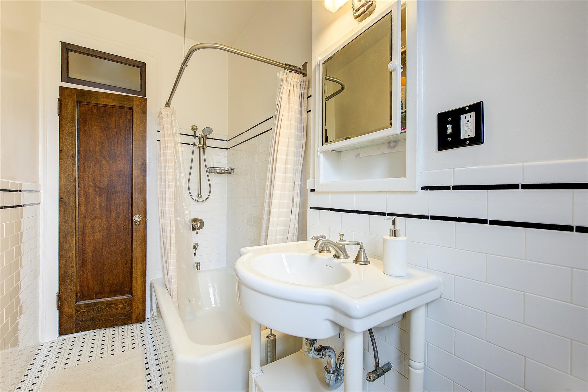 35-27 76th Street #41, Jackson Heights, New York image 18