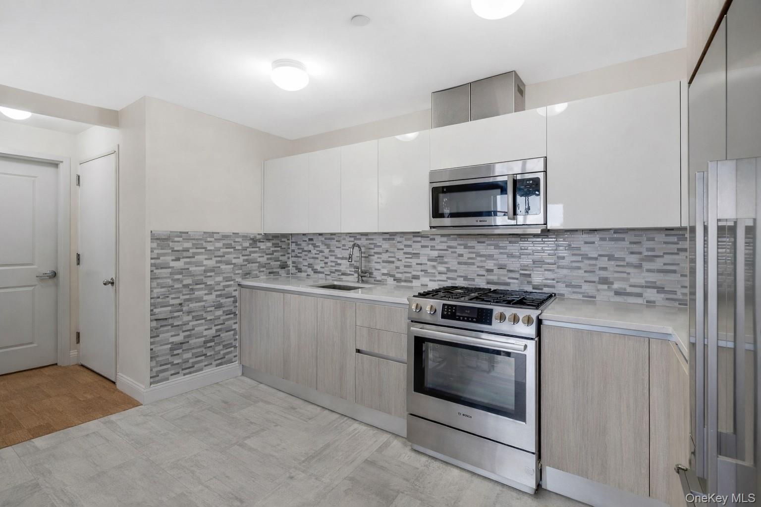 2068 Ocean Avenue 8A