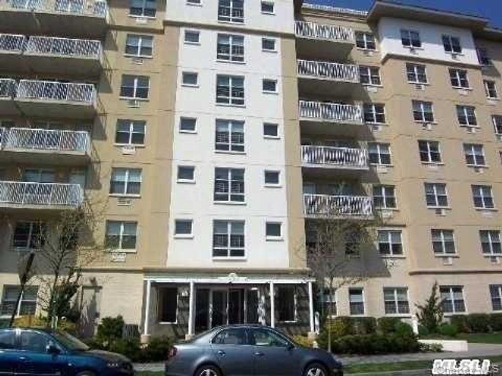 Photo of 221 Beach 80th Street #1J, Rockaway Beach, NY 11693 (MLS # 959064)