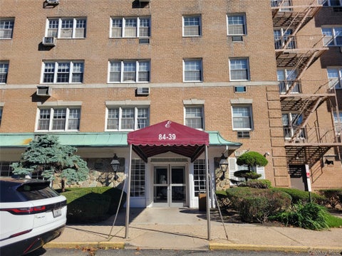 Photo of 84-39 153rd Avenue #6L, Howard Beach, NY 11414 (MLS # 1065109)