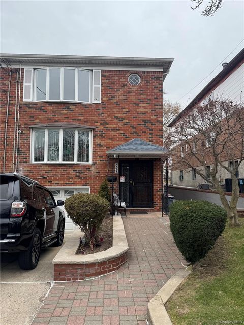 14405 21st Avenue Whitestone NY 11357