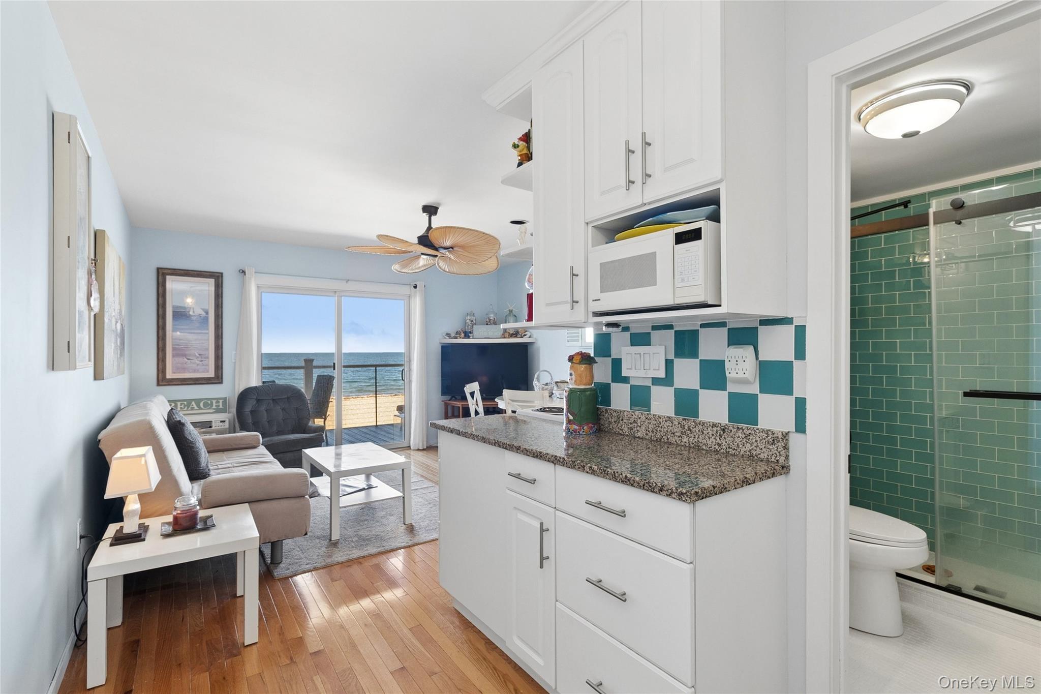 16 Navy Road 206