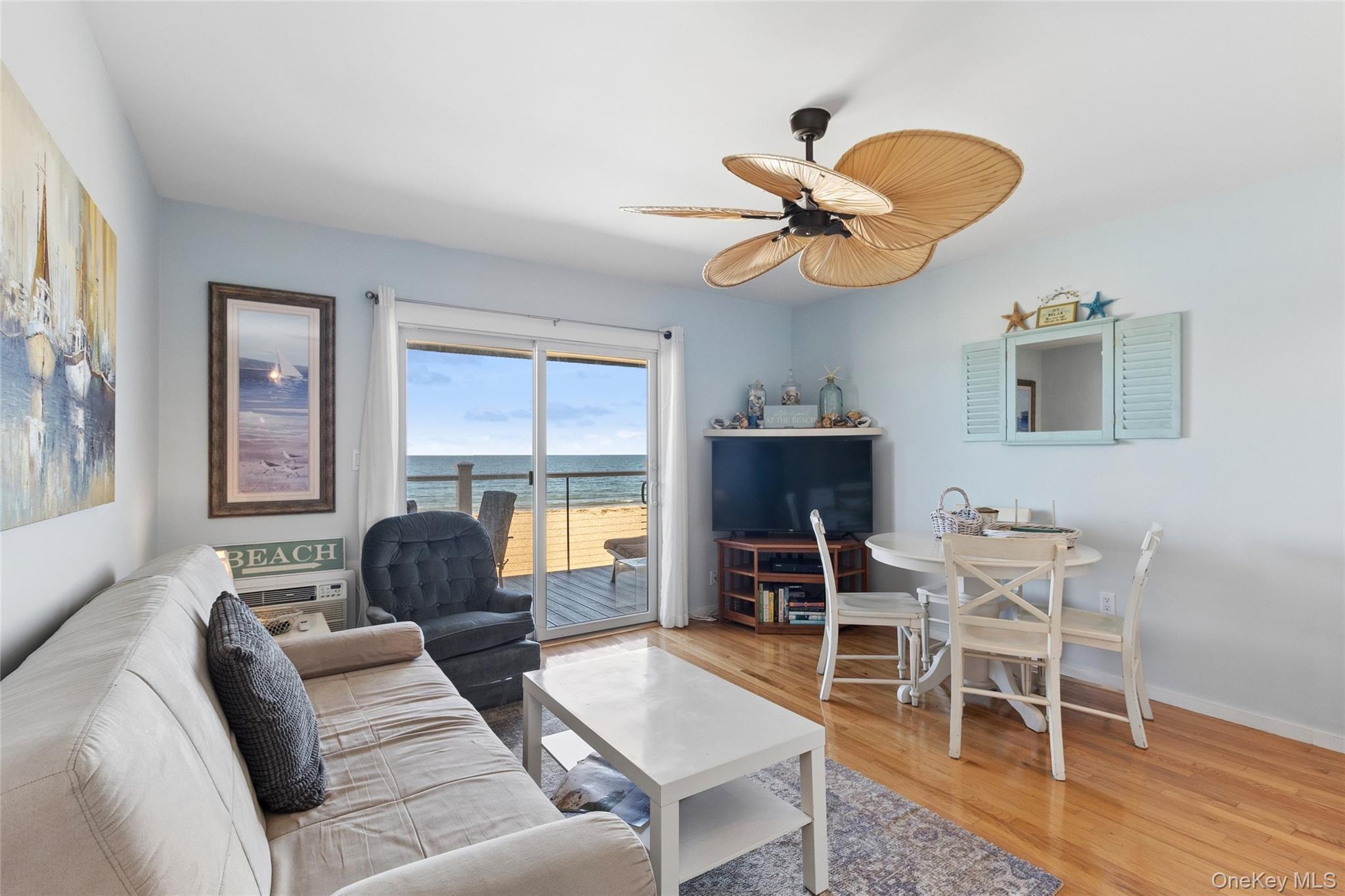 16 Navy Road 206