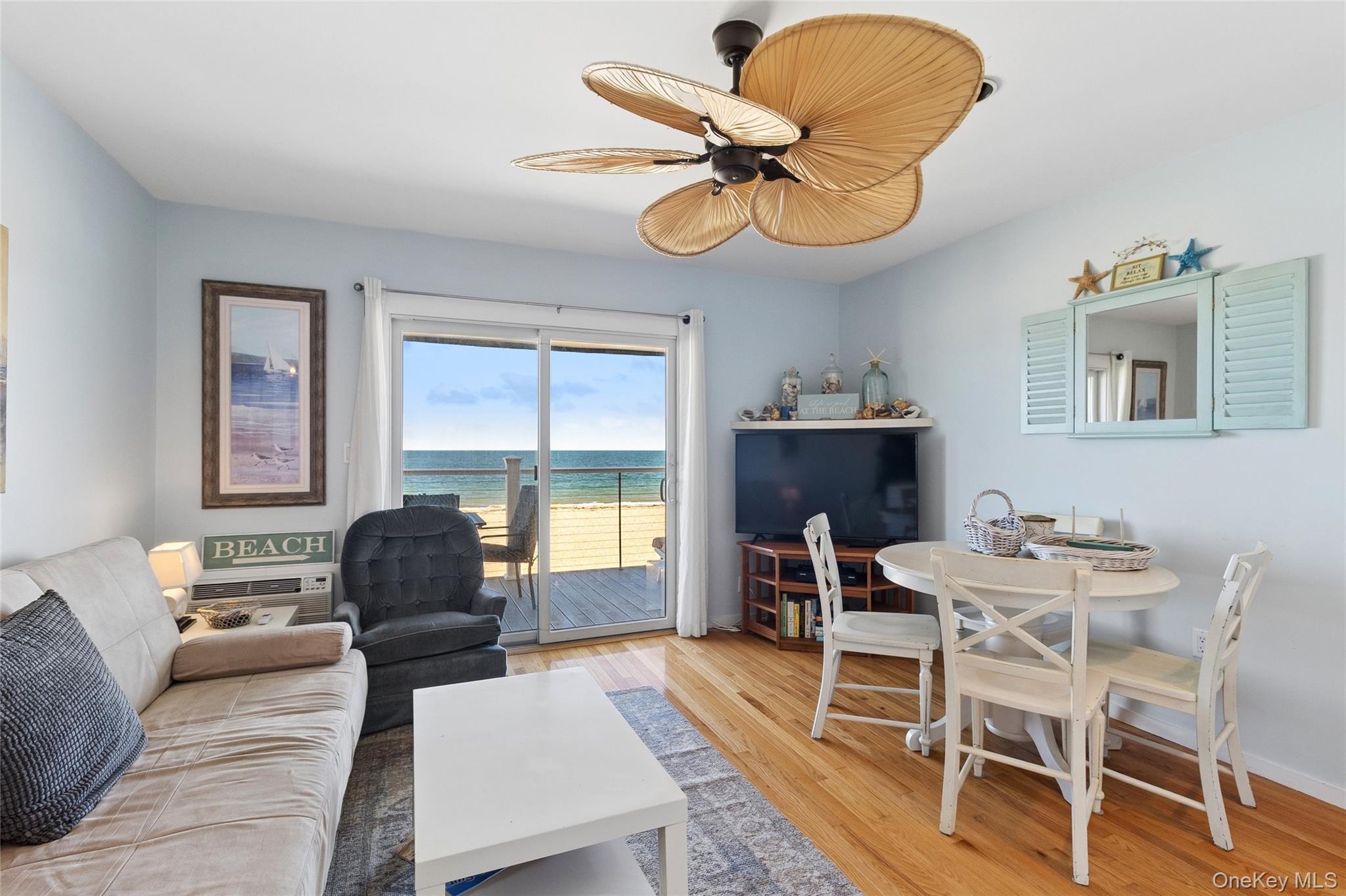 16 Navy Road 206