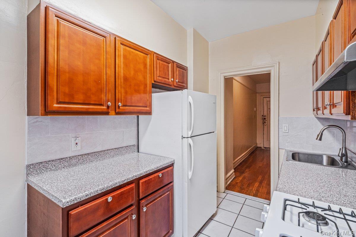 155-17 Sanford Ave 2