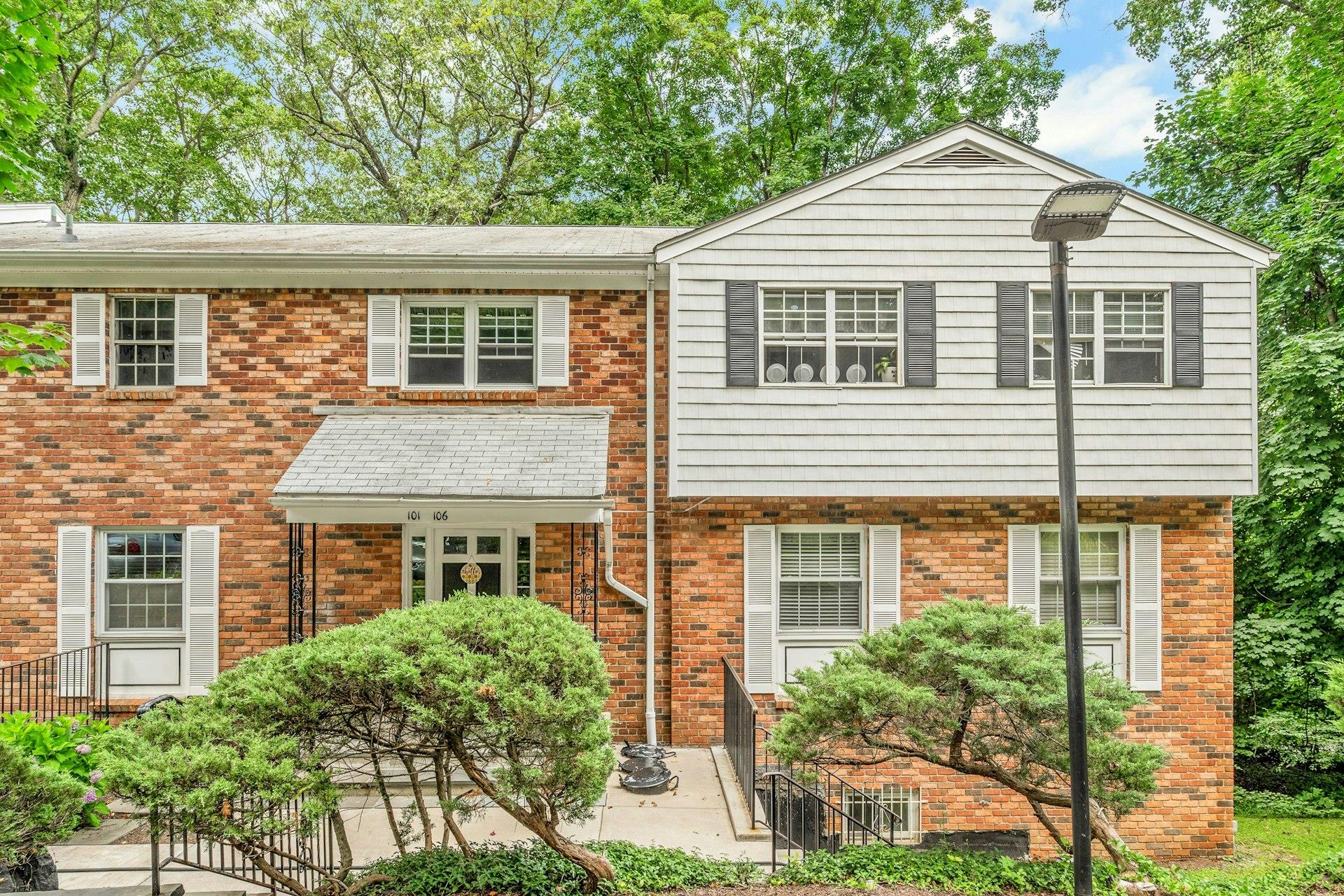 106 Woodland Hills Road