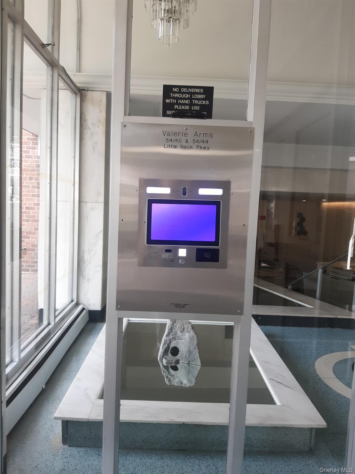 54-40 Little Neck Parkway 4M