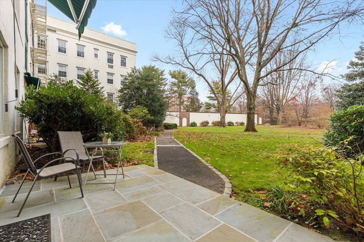 3 Brooklands Cir #GE, Bronxville, New York image 11