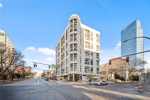 Condo For Sale - 10 Cottage Place #11E<br/> White Plains, NY 10601