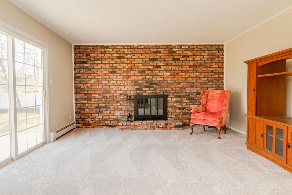 4 Kerry Court, Centereach, New York image 9