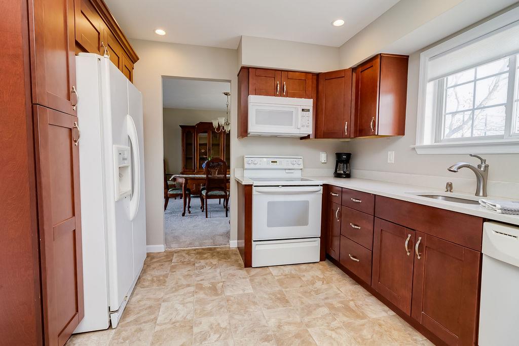4 Kerry Court, Centereach, New York image 14