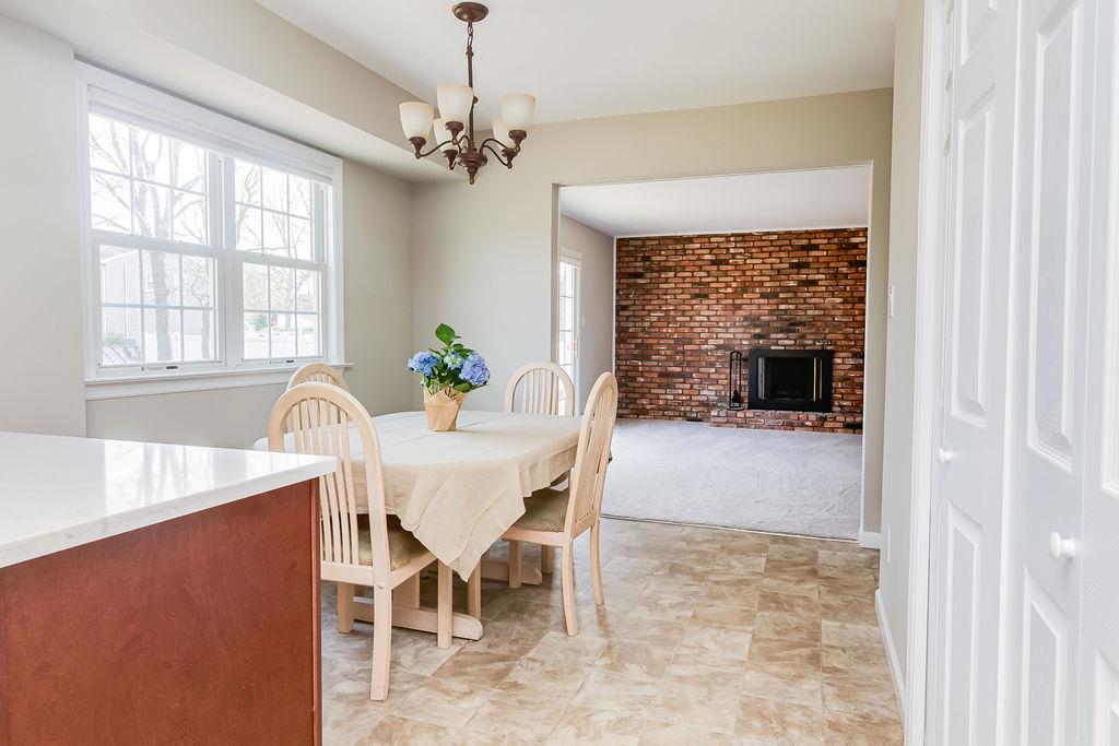 4 Kerry Court, Centereach, New York image 10
