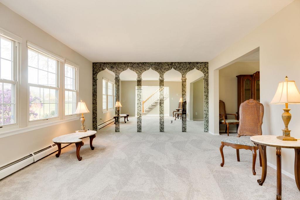 4 Kerry Court, Centereach, New York image 4