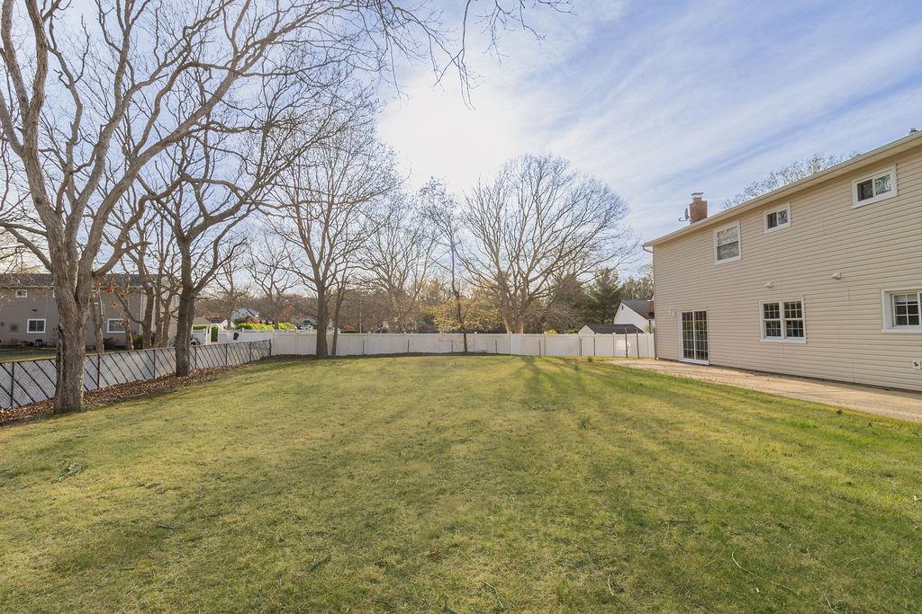 4 Kerry Court, Centereach, New York image 37