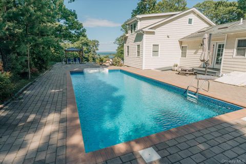 Homes For Rent - 32 Red Creek Road<br/> Hampton Bays, NY 11946