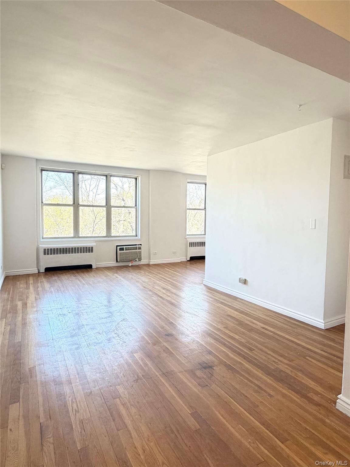 5715 Mosholu Avenue 7H