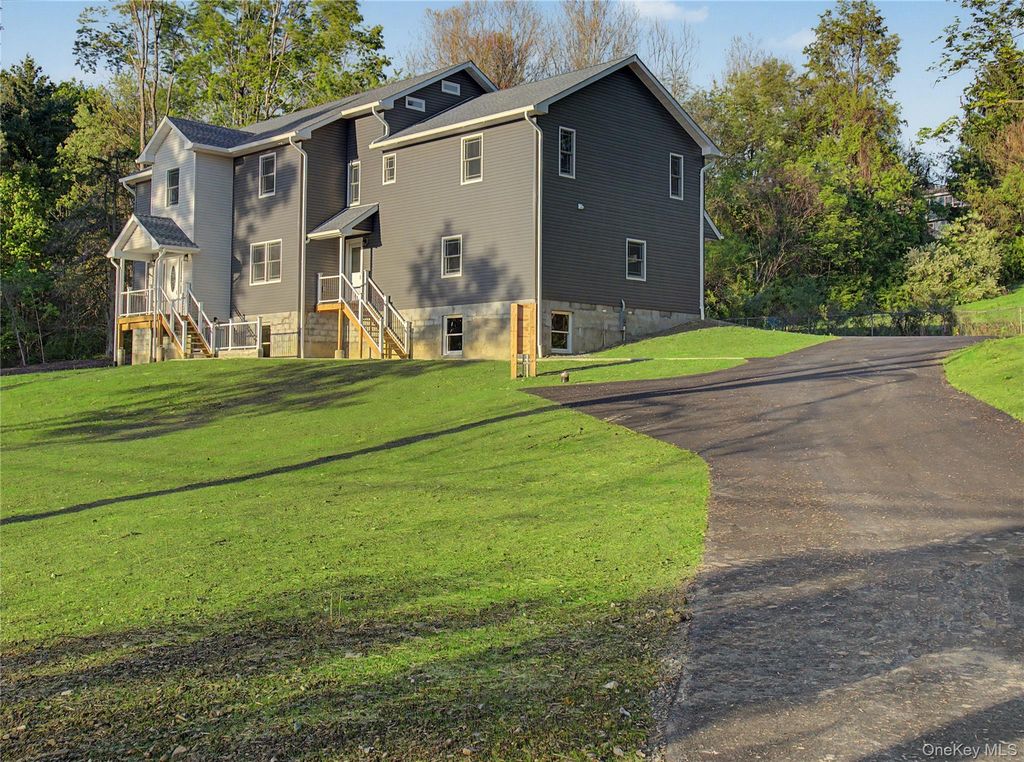 Photo of 686 Depot Hill Road, Poughquag, NY 12570 (MLS # 999774)