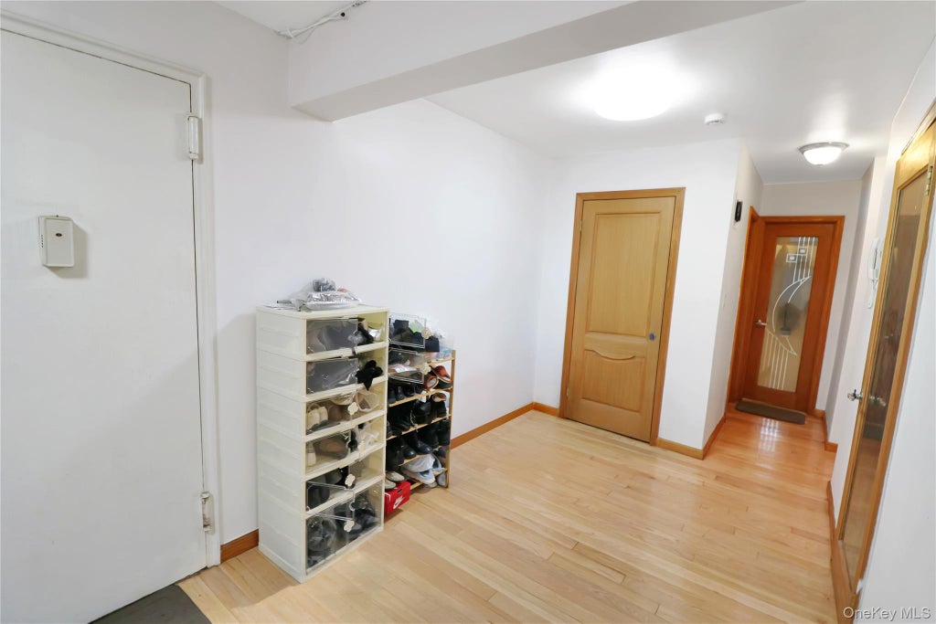 Photo of 4125 Kissena Boulevard #2T, Flushing, NY 11355 (MLS # 1058532)