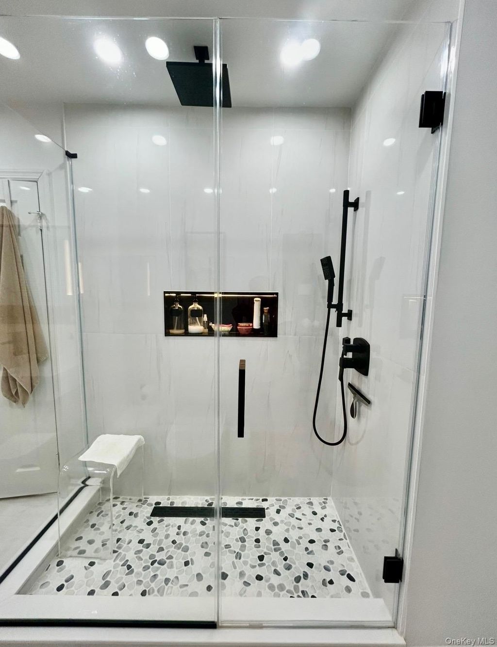 Photo of 35 Florence Avenue, Massapequa, NY 11758 (MLS # 980265)