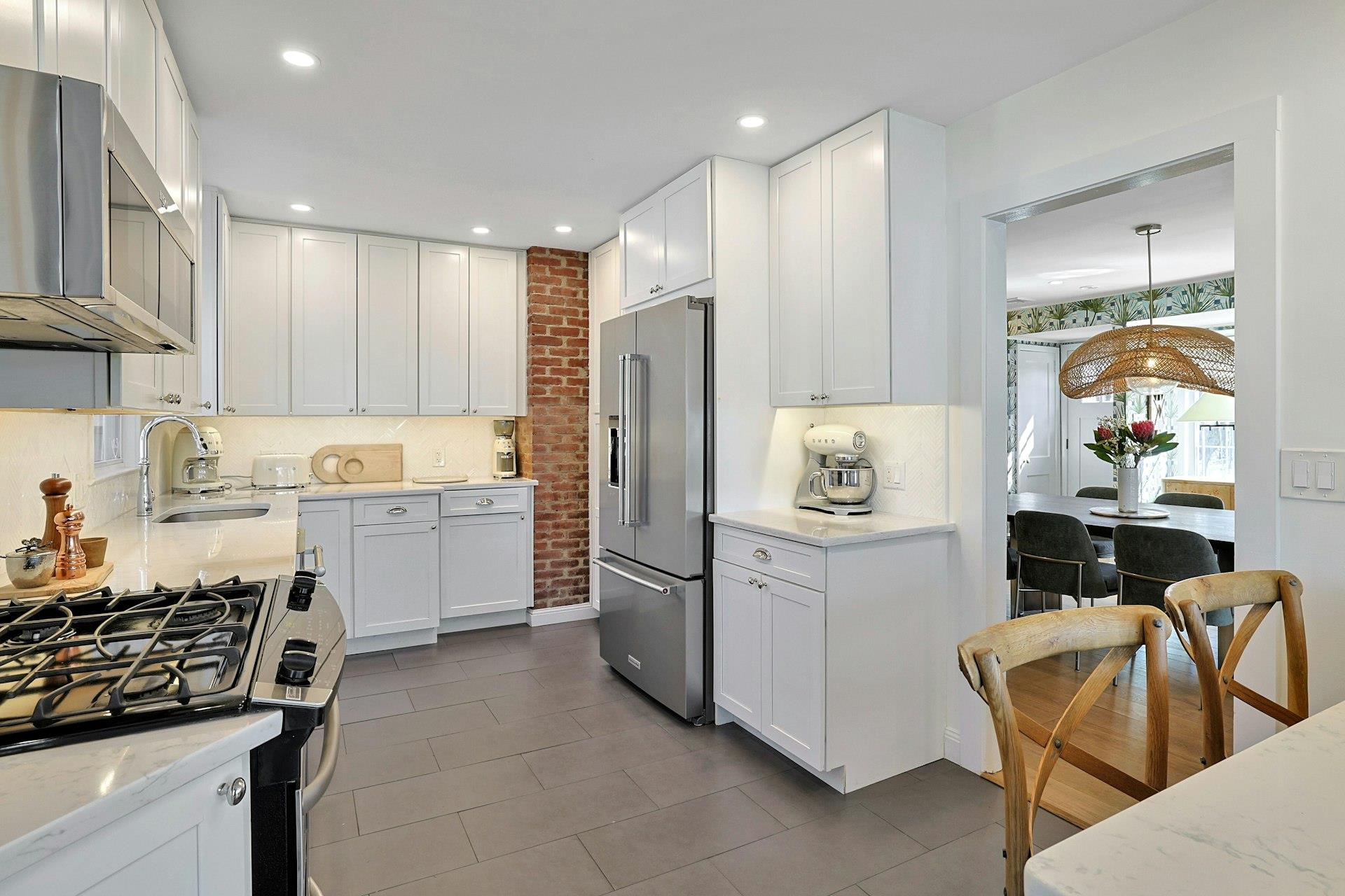 39 Eiler Lane, Irvington, New York image 10