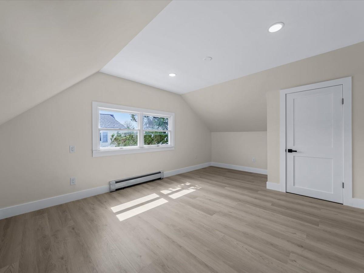 25 Lotus Lane, Westbury, New York image 19