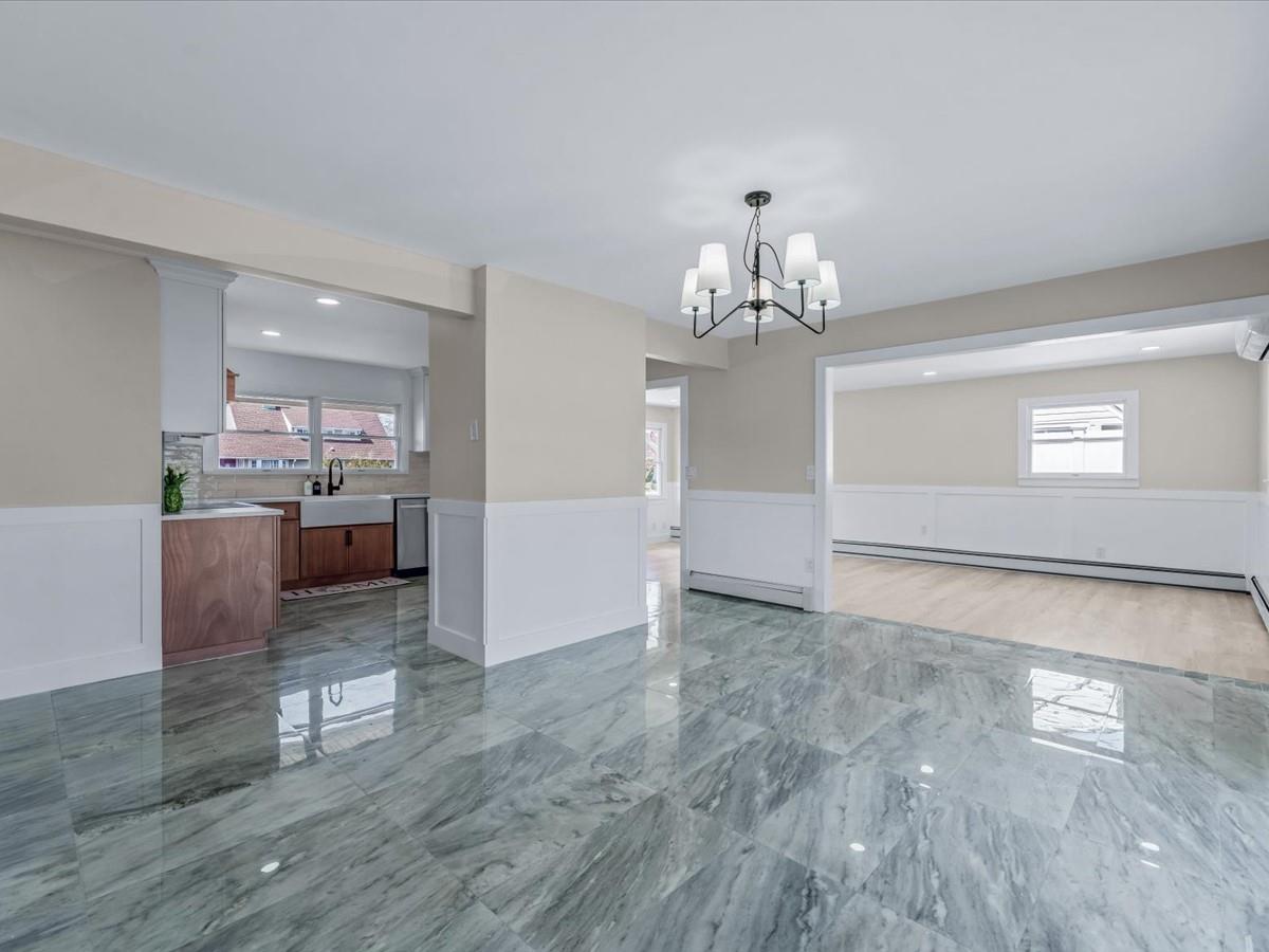 25 Lotus Lane, Westbury, New York image 8