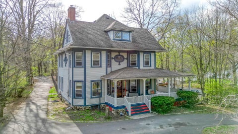 Homes For Sale - 832 Bloomingburg Road<br/> Bloomingburg, NY 12721