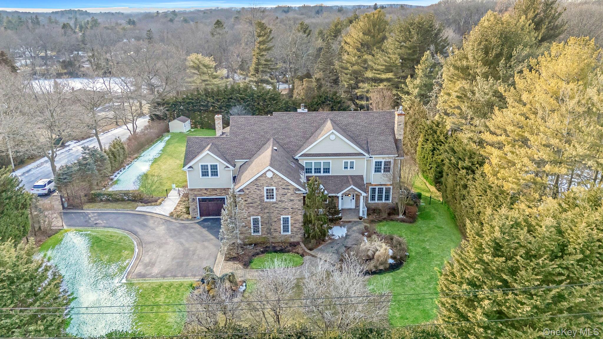 9 Vanderbilt Parkway
