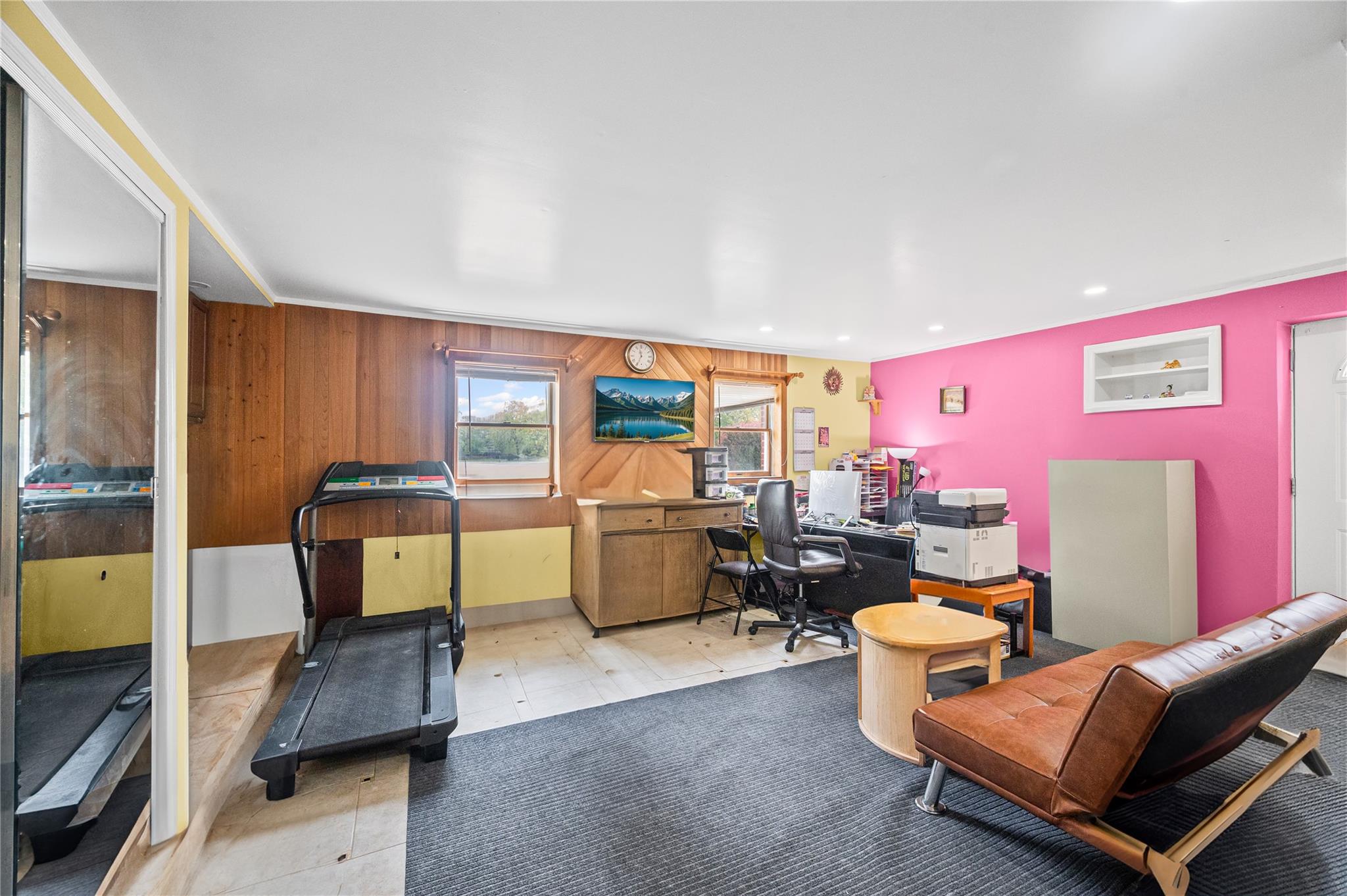 211 Cantiague Rock Road, Westbury, New York image 17