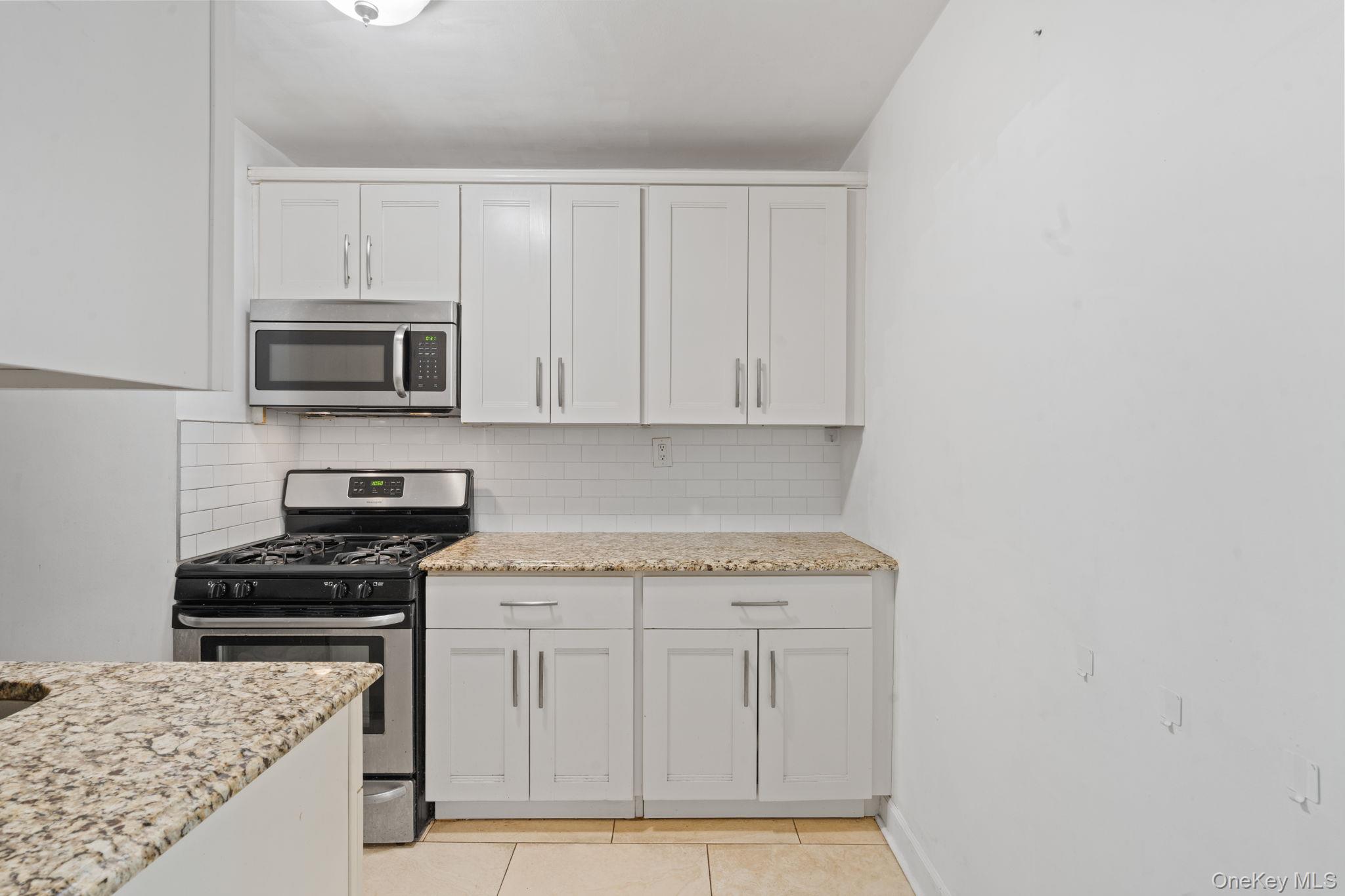 139-15 83rd Avenue 305