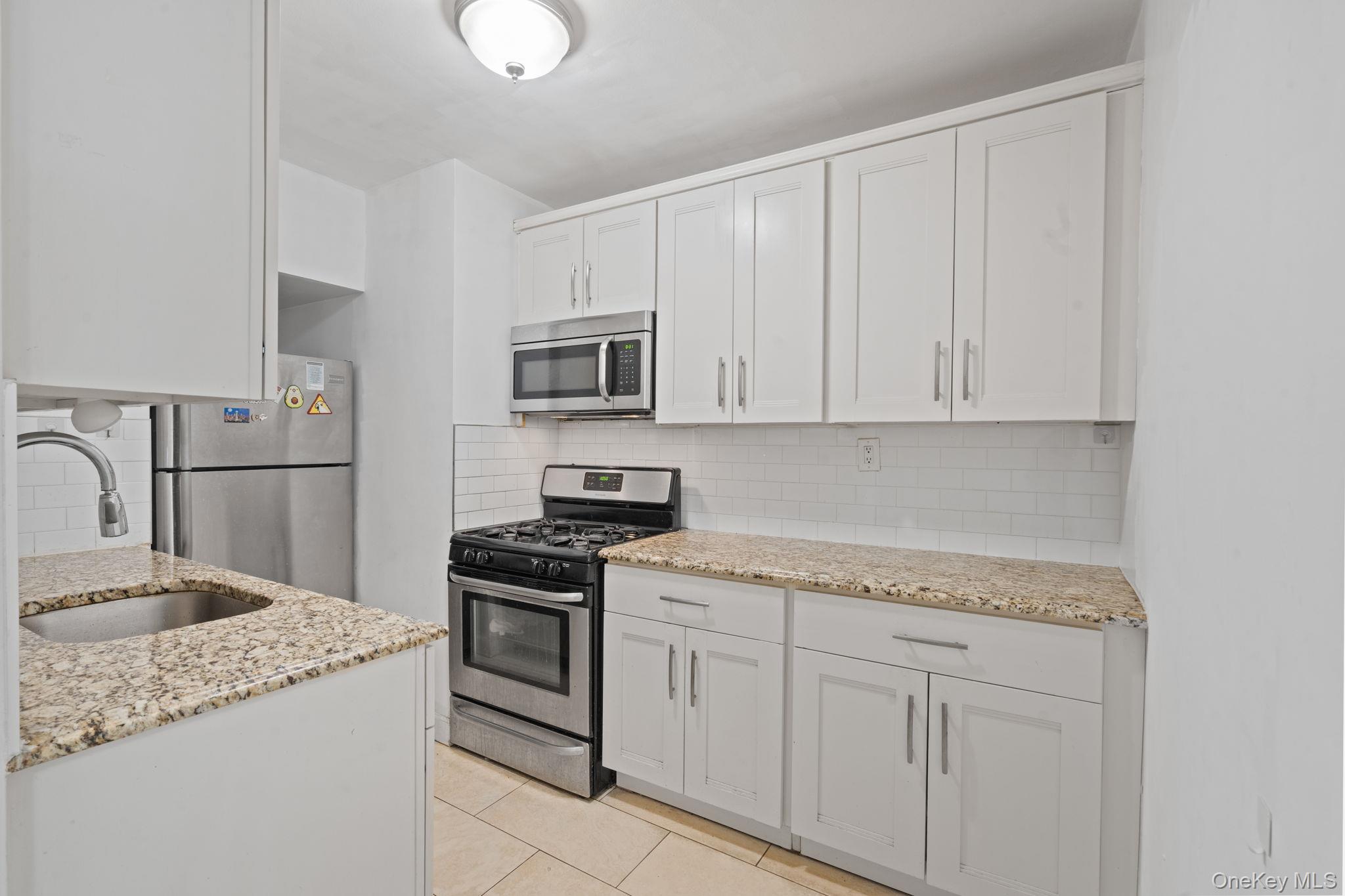 139-15 83rd Avenue 305